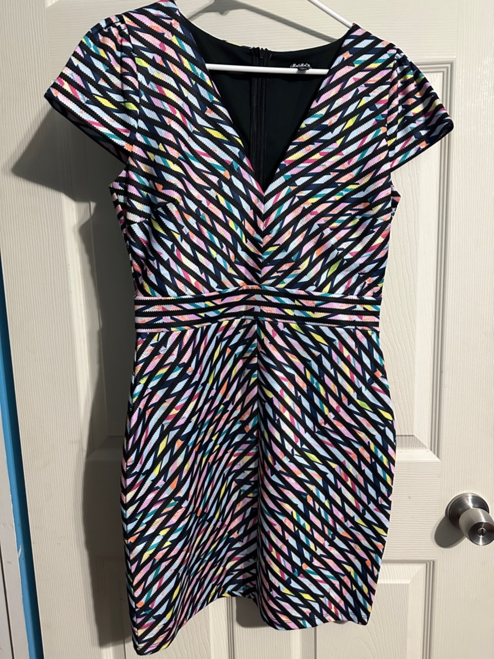 Lulu's Black V-Neck Cap Sleeve Multicolor Geometric Mini Dress